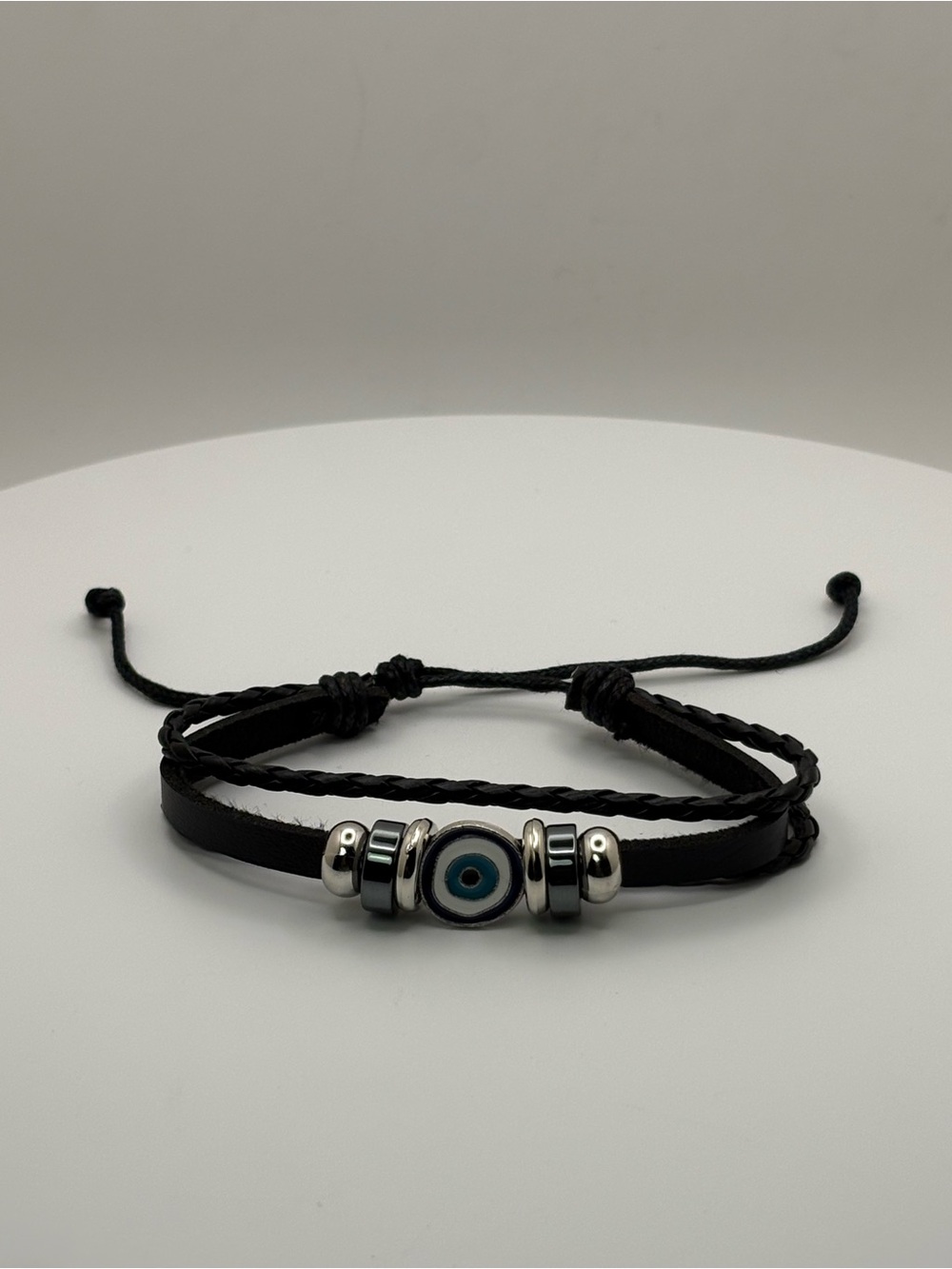 🧿 Classic Evil Eye Adjustable Black Bracelet